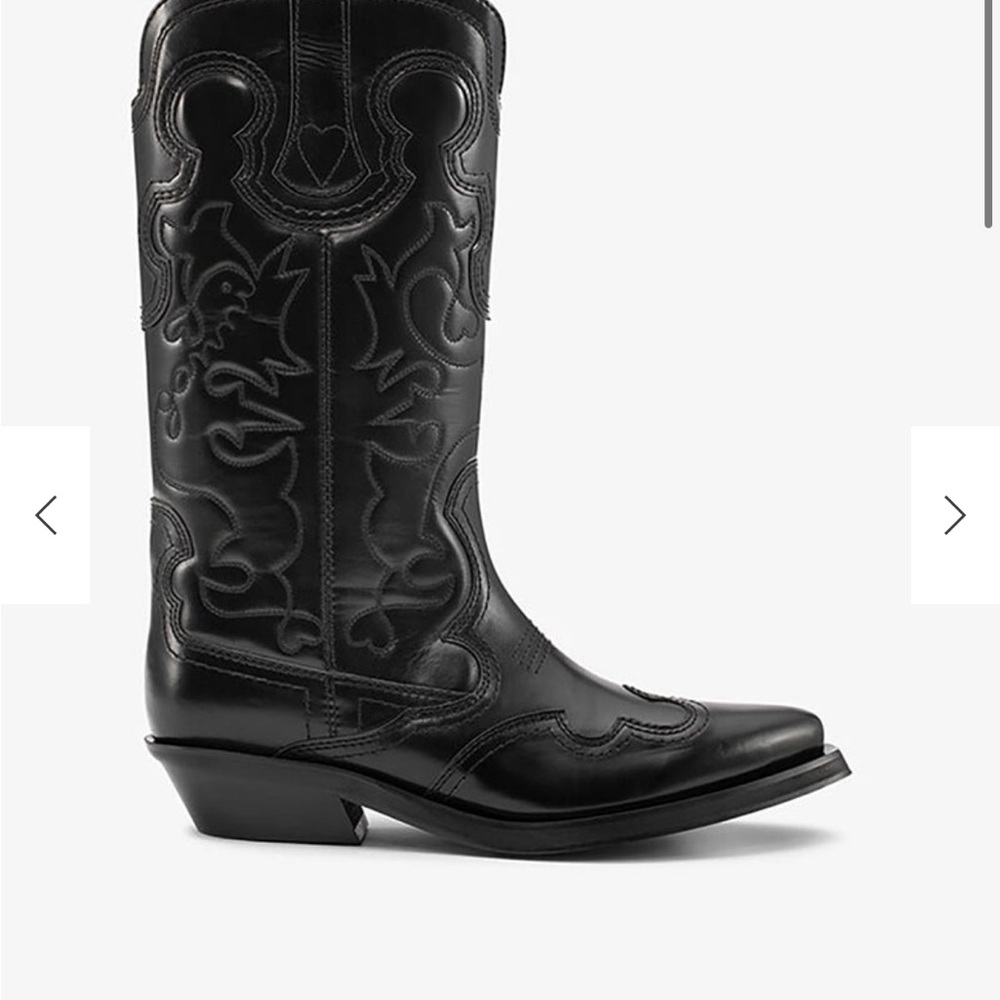 NWOT SZ 38 Ganni Western Boots
